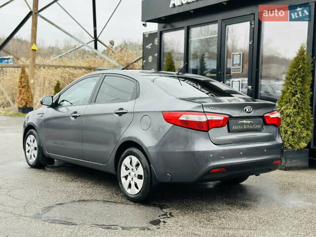 Серый Киа Рио, объемом двигателя 1.4 л и пробегом 245 тыс. км за 5900 $, фото 11 на Automoto.ua