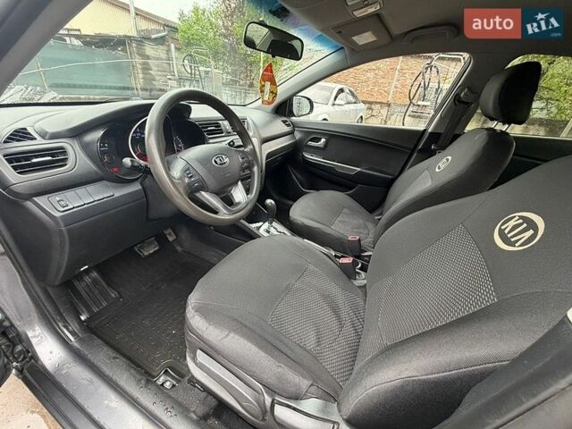 Серый Киа Рио, объемом двигателя 1.6 л и пробегом 148 тыс. км за 7400 $, фото 9 на Automoto.ua