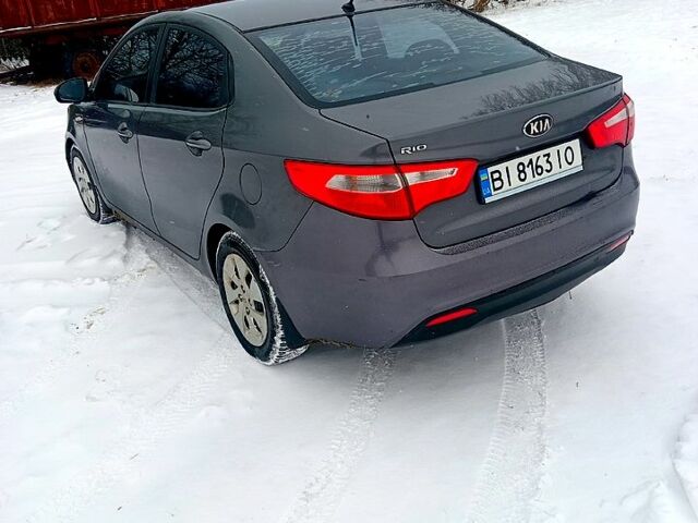 Сірий Кіа Ріо, об'ємом двигуна 1.4 л та пробігом 30000 тис. км за 5850 $, фото 6 на Automoto.ua