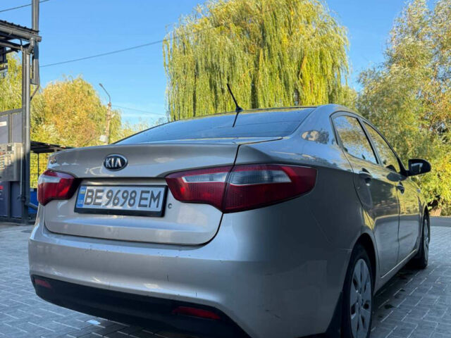 Серый Киа Рио, объемом двигателя 1.4 л и пробегом 223 тыс. км за 7399 $, фото 8 на Automoto.ua