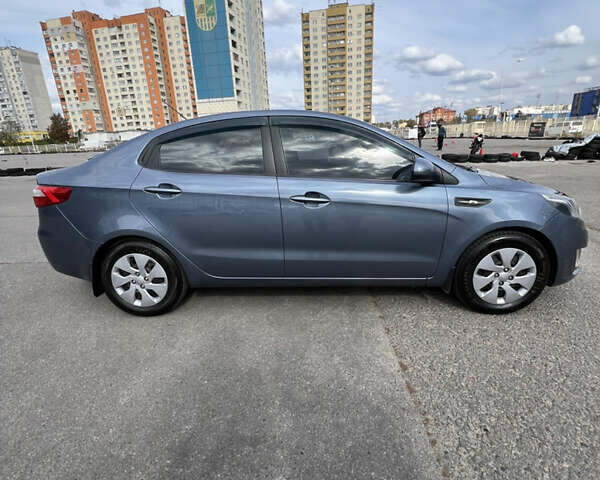 Сірий Кіа Ріо, об'ємом двигуна 1.4 л та пробігом 183 тис. км за 7800 $, фото 6 на Automoto.ua