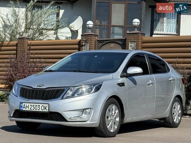 Серый Киа Рио, объемом двигателя 1.59 л и пробегом 131 тыс. км за 8800 $, фото 9 на Automoto.ua