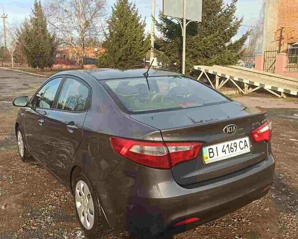 Серый Киа Рио, объемом двигателя 1.4 л и пробегом 70 тыс. км за 9000 $, фото 47 на Automoto.ua