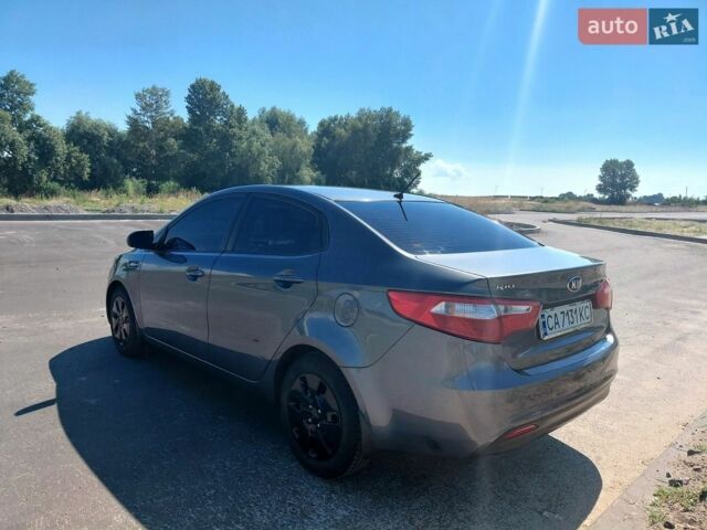 Серый Киа Рио, объемом двигателя 1.4 л и пробегом 98 тыс. км за 8500 $, фото 7 на Automoto.ua