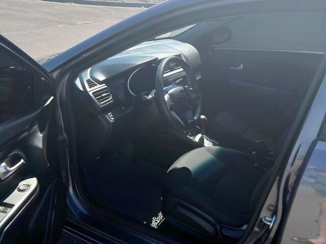 Серый Киа Рио, объемом двигателя 1.4 л и пробегом 98 тыс. км за 8500 $, фото 22 на Automoto.ua