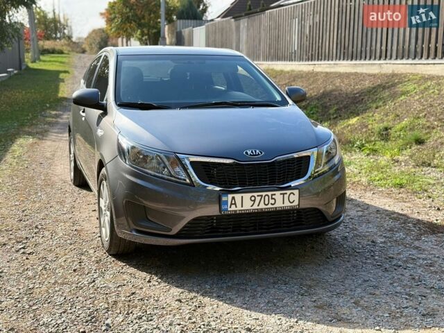 Серый Киа Рио, объемом двигателя 1.4 л и пробегом 107 тыс. км за 8200 $, фото 7 на Automoto.ua