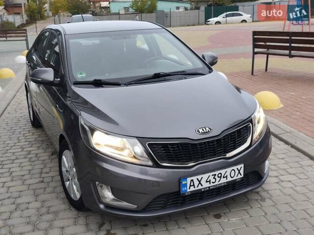 Киа Рио 2013 в Харькове на Automoto.ua Серый Киа Рио, объемом двигателя 1.6 л и пробегом 146 тыс. км за 8200 $, фото 3 на Automoto.ua