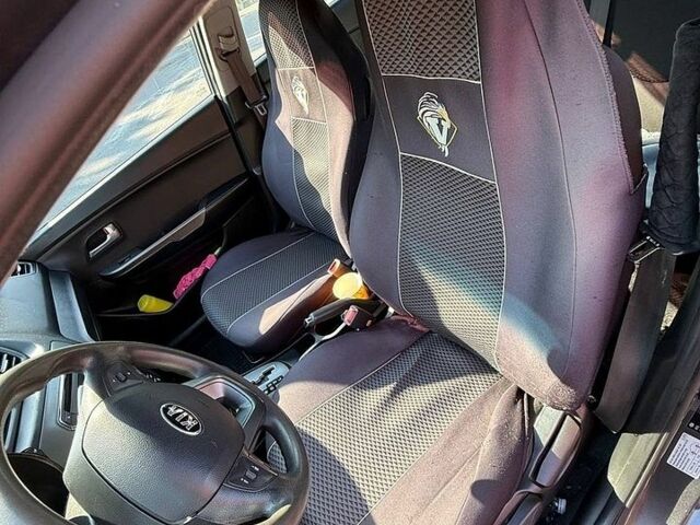 Сірий Кіа Ріо, об'ємом двигуна 1.4 л та пробігом 131 тис. км за 7400 $, фото 15 на Automoto.ua