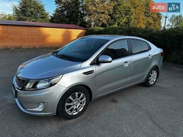 Серый Киа Рио, объемом двигателя 1.6 л и пробегом 134 тыс. км за 7900 $, фото 9 на Automoto.ua