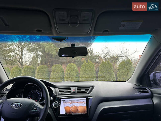 Серый Киа Рио, объемом двигателя 1.4 л и пробегом 191 тыс. км за 6400 $, фото 10 на Automoto.ua