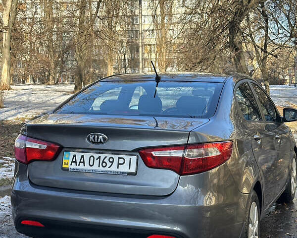 Серый Киа Рио, объемом двигателя 1.6 л и пробегом 96 тыс. км за 10800 $, фото 1 на Automoto.ua