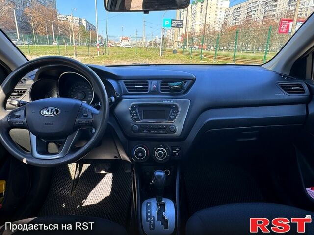 Серый Киа Рио, объемом двигателя 1.4 л и пробегом 103 тыс. км за 9000 $, фото 9 на Automoto.ua