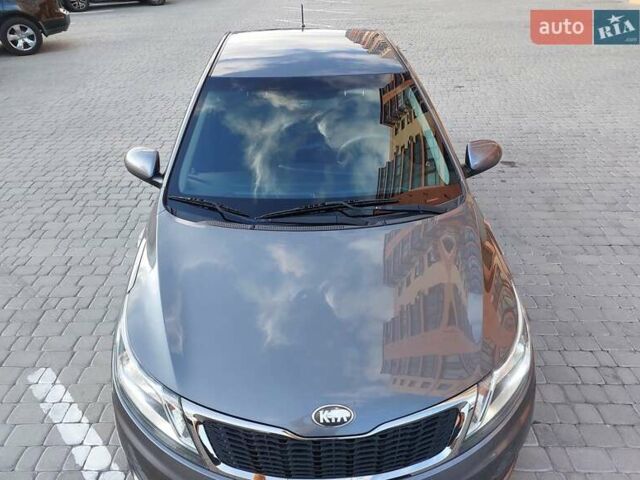 Серый Киа Рио, объемом двигателя 1.4 л и пробегом 95 тыс. км за 8500 $, фото 17 на Automoto.ua