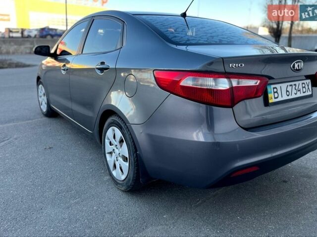 Серый Киа Рио, объемом двигателя 1.4 л и пробегом 168 тыс. км за 7500 $, фото 3 на Automoto.ua