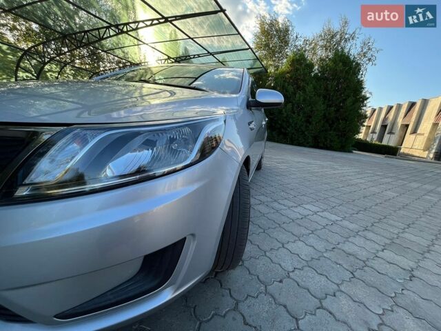 Сірий Кіа Ріо, об'ємом двигуна 1.4 л та пробігом 186 тис. км за 6999 $, фото 25 на Automoto.ua