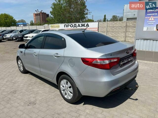 Сірий Кіа Ріо, об'ємом двигуна 1.6 л та пробігом 232 тис. км за 7699 $, фото 10 на Automoto.ua
