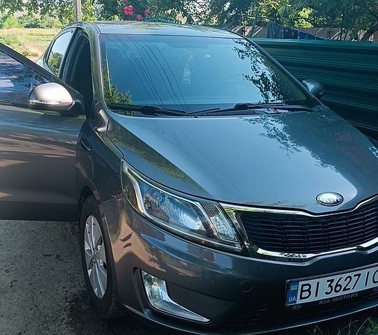 Серый Киа Рио, объемом двигателя 1.6 л и пробегом 194 тыс. км за 7800 $, фото 8 на Automoto.ua
