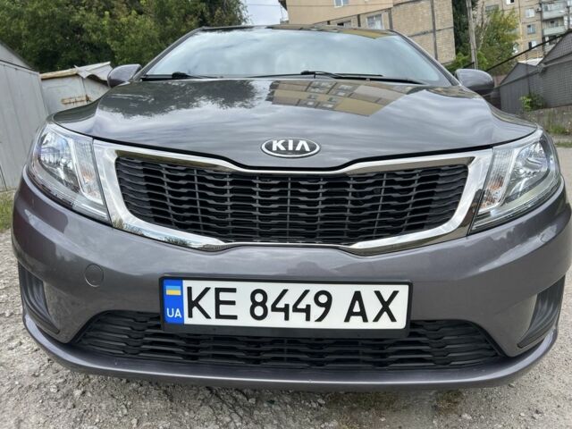 Сірий Кіа Ріо, об'ємом двигуна 1.4 л та пробігом 47 тис. км за 8999 $, фото 4 на Automoto.ua