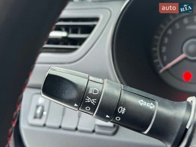 Серый Киа Рио, объемом двигателя 1.4 л и пробегом 260 тыс. км за 6950 $, фото 13 на Automoto.ua