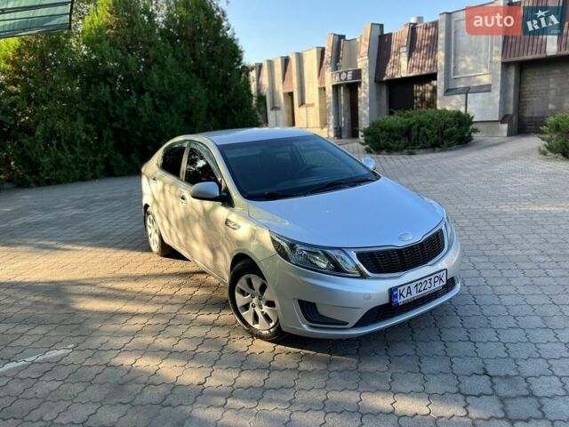 Сірий Кіа Ріо, об'ємом двигуна 1.4 л та пробігом 186 тис. км за 6999 $, фото 1 на Automoto.ua