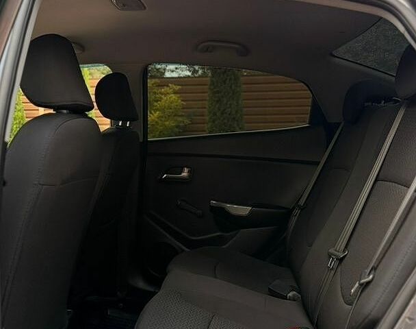 Серый Киа Рио, объемом двигателя 1.4 л и пробегом 91 тыс. км за 8450 $, фото 19 на Automoto.ua