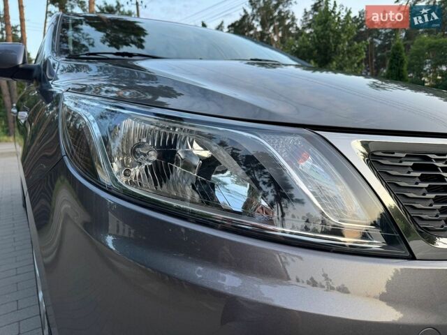 Серый Киа Рио, объемом двигателя 1.4 л и пробегом 87 тыс. км за 8950 $, фото 24 на Automoto.ua
