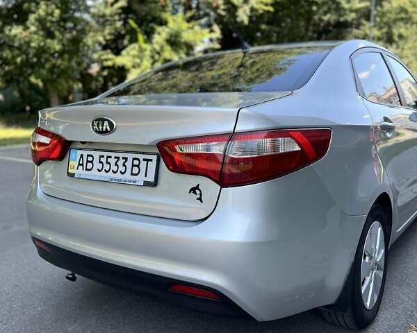 Серый Киа Рио, объемом двигателя 1.59 л и пробегом 201 тыс. км за 9108 $, фото 13 на Automoto.ua
