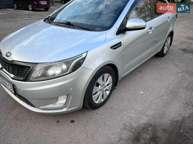 Серый Киа Рио, объемом двигателя 1.6 л и пробегом 292 тыс. км за 6700 $, фото 9 на Automoto.ua