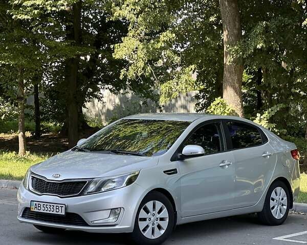 Серый Киа Рио, объемом двигателя 1.59 л и пробегом 201 тыс. км за 9108 $, фото 1 на Automoto.ua