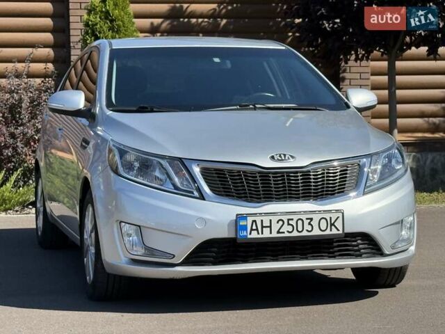 Серый Киа Рио, объемом двигателя 1.59 л и пробегом 131 тыс. км за 8800 $, фото 12 на Automoto.ua