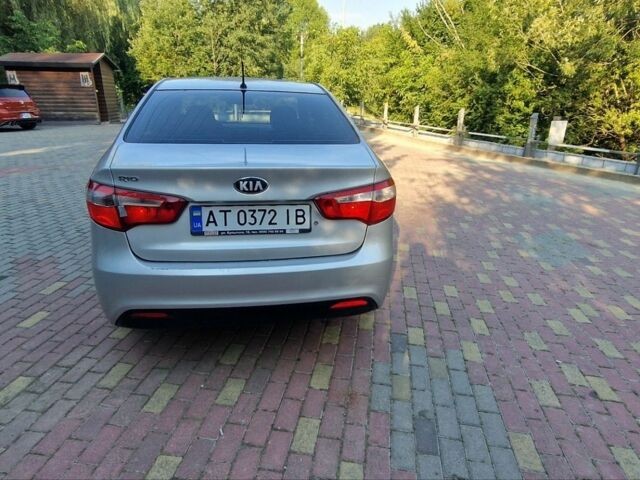 Сірий Кіа Ріо, об'ємом двигуна 1.37 л та пробігом 260 тис. км за 6499 $, фото 5 на Automoto.ua