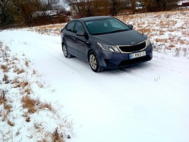 Сірий Кіа Ріо, об'ємом двигуна 1.4 л та пробігом 30000 тис. км за 5850 $, фото 2 на Automoto.ua