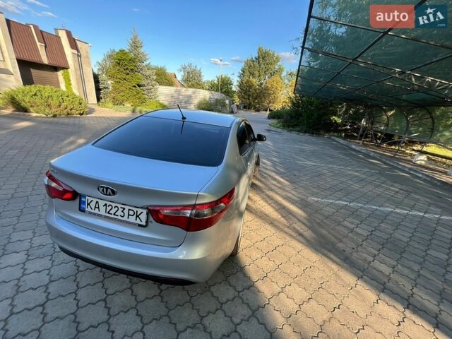 Сірий Кіа Ріо, об'ємом двигуна 1.4 л та пробігом 186 тис. км за 6999 $, фото 18 на Automoto.ua