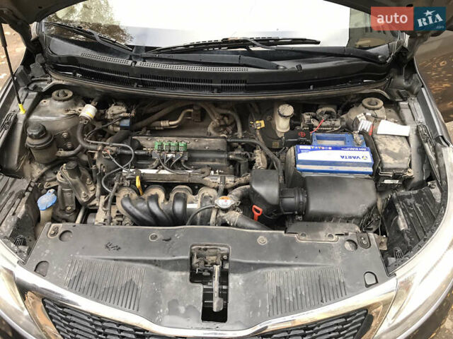Кіа Ріо 2013 у Здолбунове на Automoto.ua Сірий Кіа Ріо, об'ємом двигуна 1.4 л та пробігом 257 тис. км за 6400 $, фото 19 на Automoto.ua