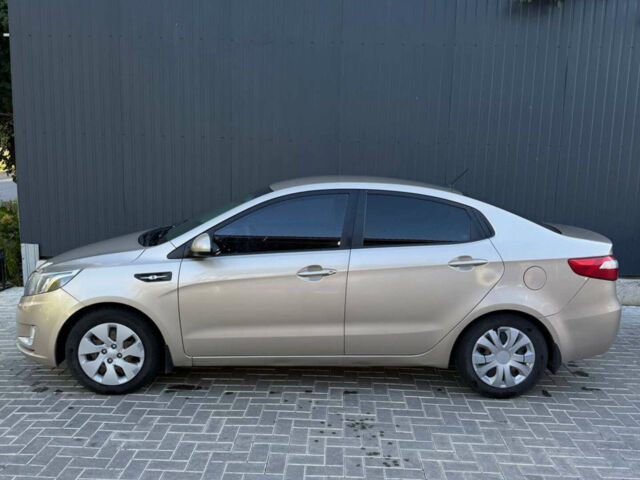 Серый Киа Рио, объемом двигателя 1.4 л и пробегом 223 тыс. км за 7399 $, фото 10 на Automoto.ua
