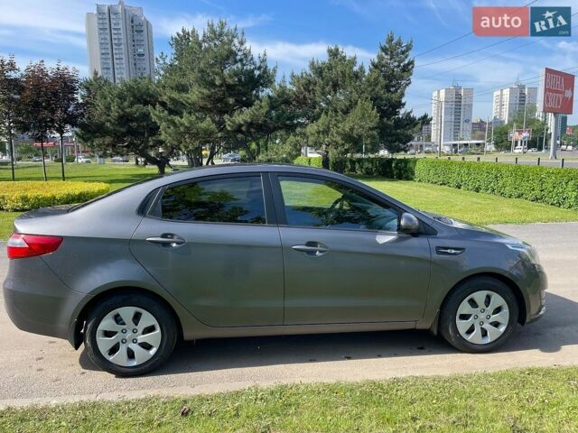 Сірий Кіа Ріо, об'ємом двигуна 1.6 л та пробігом 148 тис. км за 8300 $, фото 5 на Automoto.ua