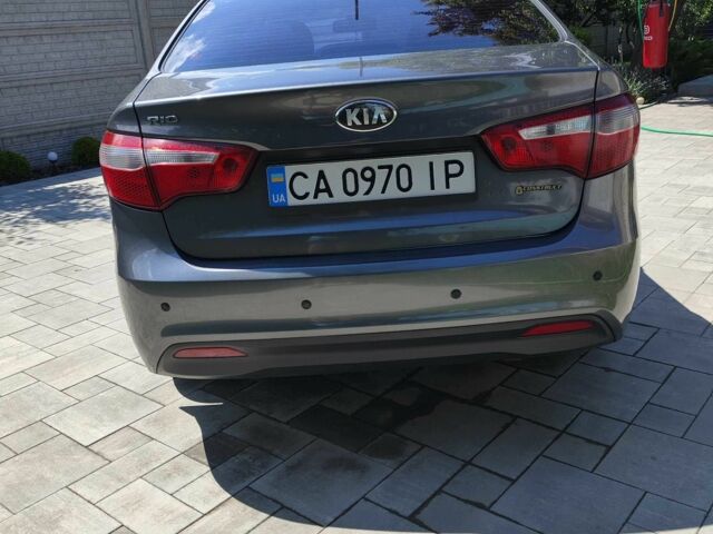 Сірий Кіа Ріо, об'ємом двигуна 1.6 л та пробігом 173 тис. км за 8100 $, фото 4 на Automoto.ua