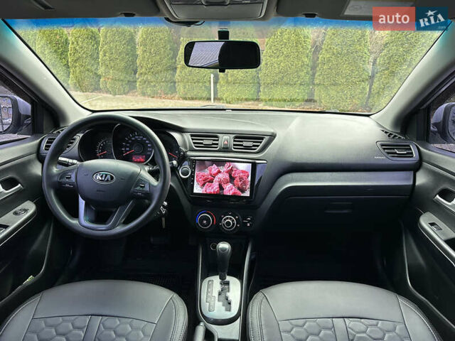 Серый Киа Рио, объемом двигателя 1.4 л и пробегом 191 тыс. км за 6400 $, фото 13 на Automoto.ua