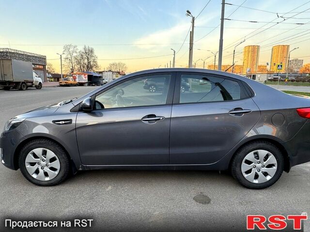 Серый Киа Рио, объемом двигателя 1.4 л и пробегом 103 тыс. км за 9000 $, фото 2 на Automoto.ua