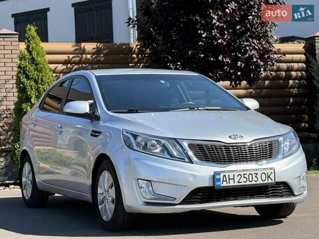 Серый Киа Рио, объемом двигателя 1.59 л и пробегом 131 тыс. км за 8800 $, фото 17 на Automoto.ua