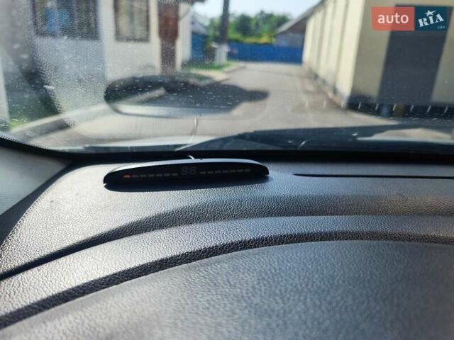 Серый Киа Рио, объемом двигателя 1.4 л и пробегом 172 тыс. км за 9200 $, фото 15 на Automoto.ua