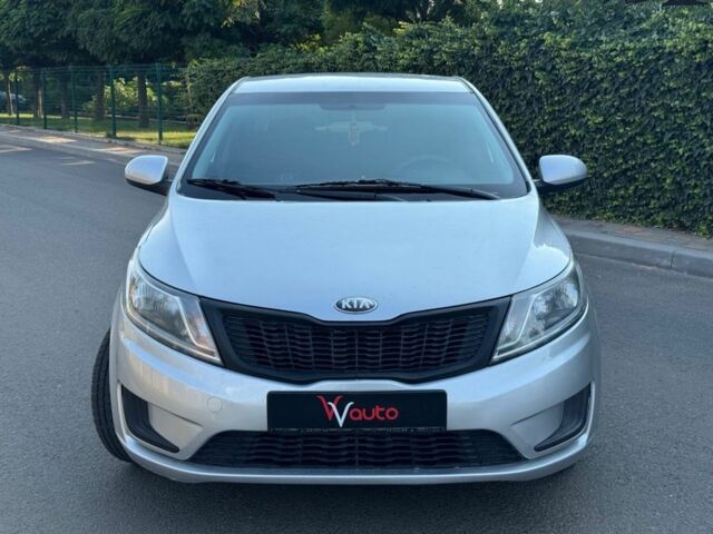 Серый Киа Рио, объемом двигателя 1.4 л и пробегом 230 тыс. км за 5806 $, фото 6 на Automoto.ua