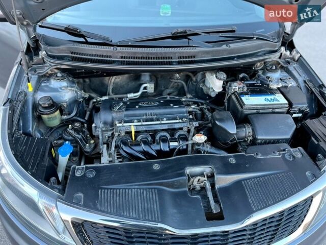 Серый Киа Рио, объемом двигателя 1.4 л и пробегом 168 тыс. км за 7500 $, фото 11 на Automoto.ua