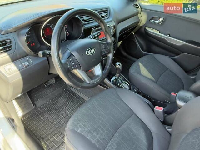 Серый Киа Рио, объемом двигателя 1.59 л и пробегом 131 тыс. км за 8800 $, фото 50 на Automoto.ua