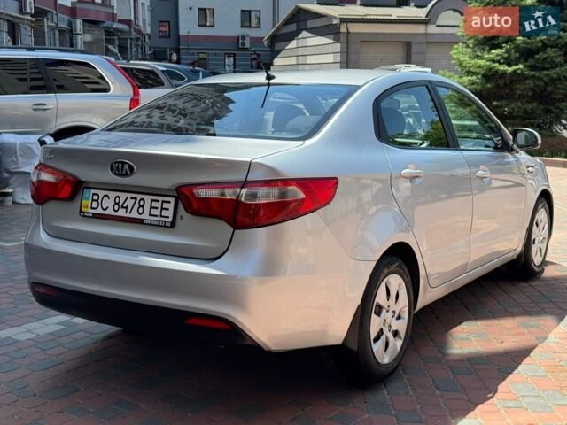 Сірий Кіа Ріо, об'ємом двигуна 1.4 л та пробігом 113 тис. км за 8350 $, фото 8 на Automoto.ua