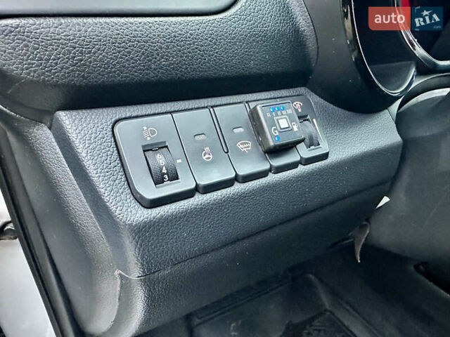 Серый Киа Рио, объемом двигателя 1.6 л и пробегом 168 тыс. км за 7800 $, фото 14 на Automoto.ua