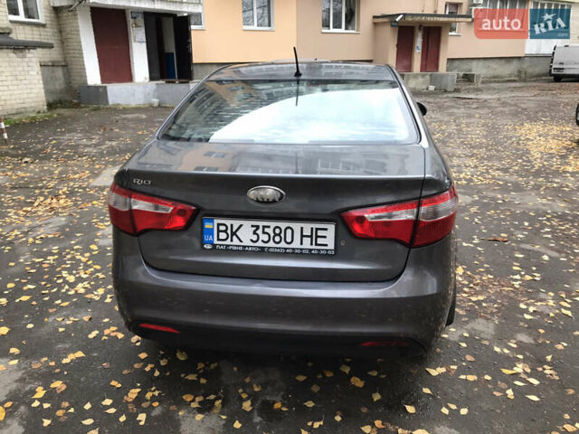 Кіа Ріо 2013 у Здолбунове на Automoto.ua Сірий Кіа Ріо, об'ємом двигуна 1.4 л та пробігом 257 тис. км за 6400 $, фото 8 на Automoto.ua