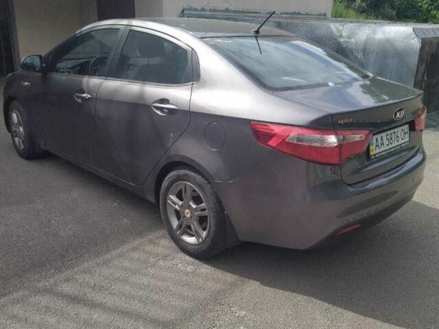 Сірий Кіа Ріо, об'ємом двигуна 1.4 л та пробігом 76 тис. км за 8999 $, фото 3 на Automoto.ua