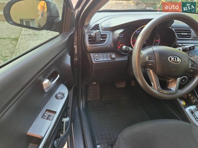 Серый Киа Рио, объемом двигателя 1.4 л и пробегом 188 тыс. км за 8500 $, фото 10 на Automoto.ua