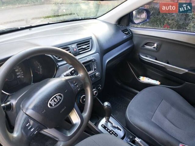 Сірий Кіа Ріо, об'ємом двигуна 1.59 л та пробігом 253 тис. км за 7999 $, фото 3 на Automoto.ua
